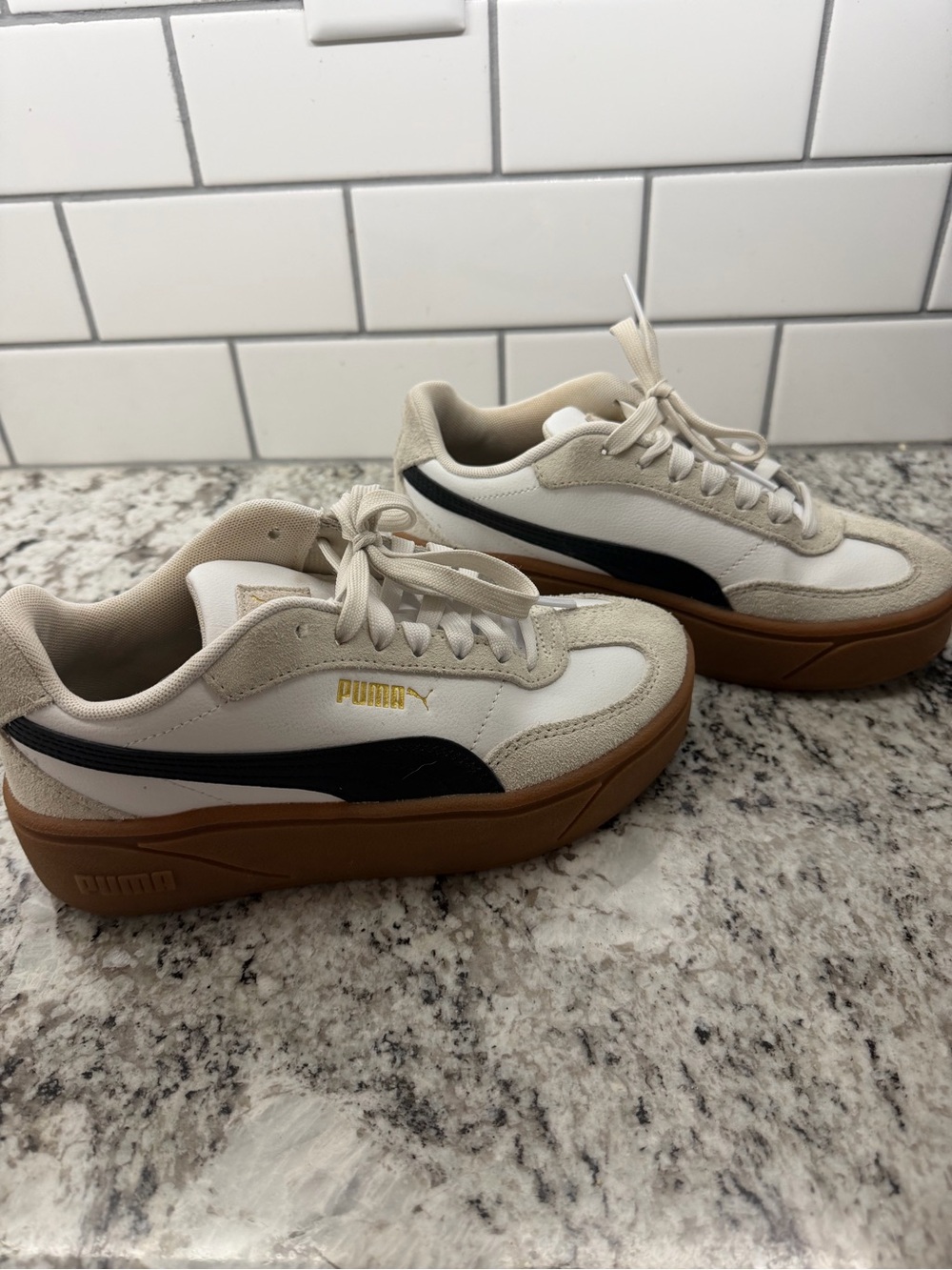 Puma White Black Low-Top Platform Sneakers with Gum Sole - Picture 8 of 13